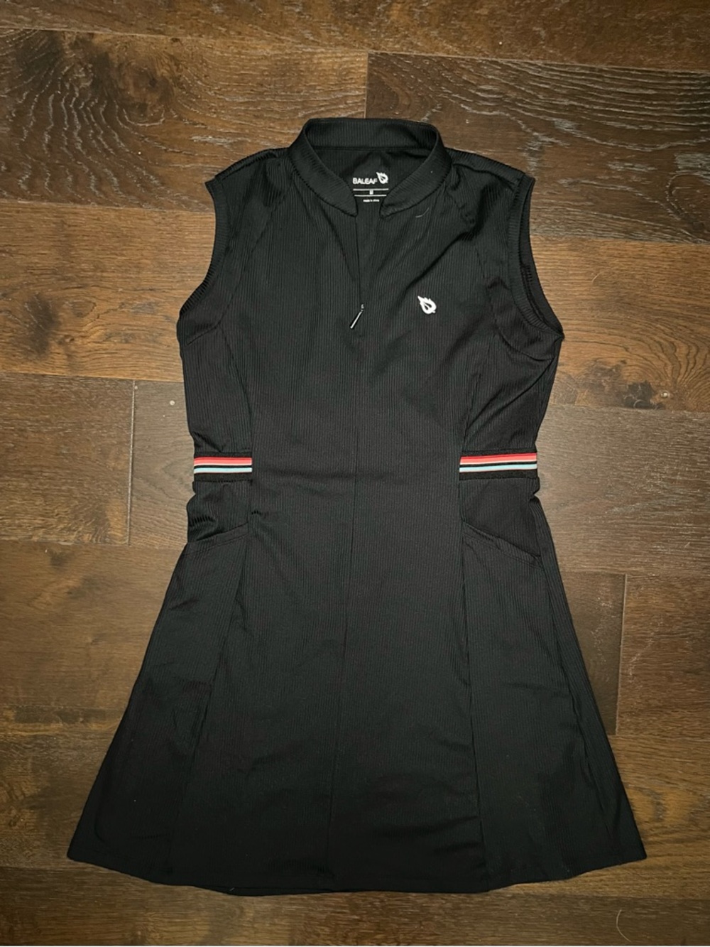 Baleaf Black Sleeveless Athletic Tennis Dress with Red-White Stripe Waist